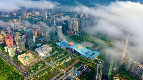 深圳启动实施“十大消费行动”