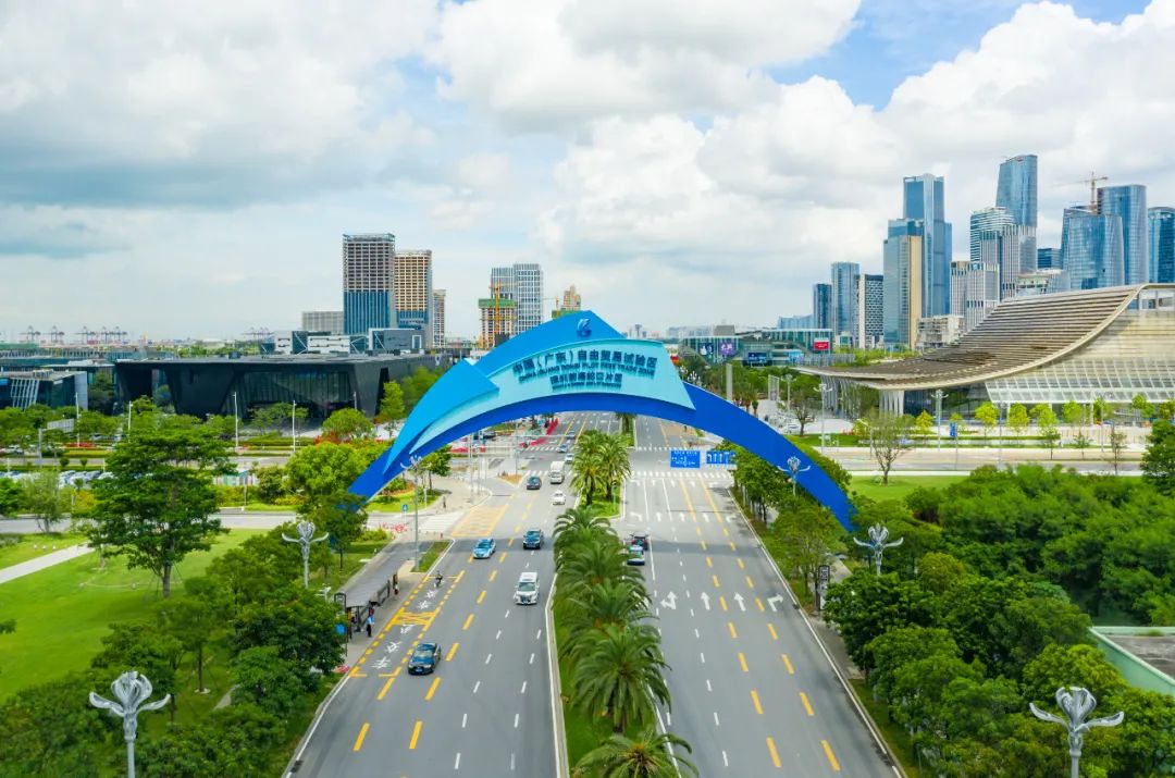 深圳全面复制推广前海蛇口片区改革创新经验