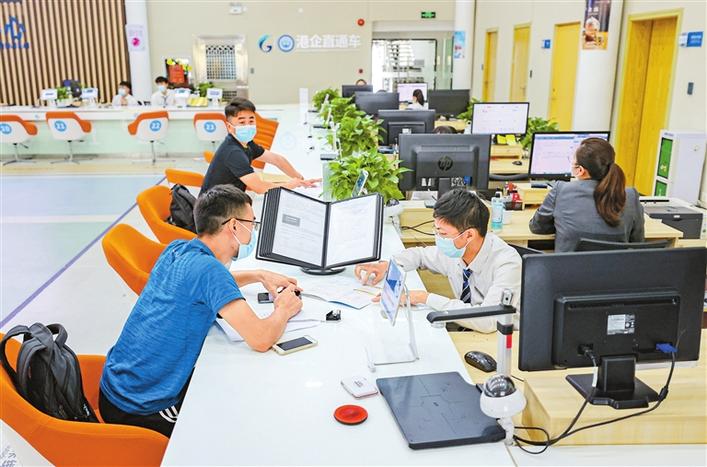 前海:前途广阔 前景动人