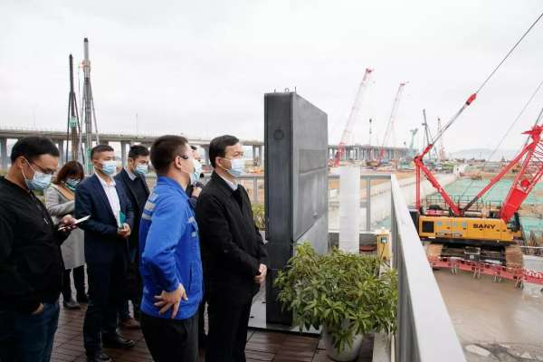 前海管理局领导到前海合作区大铲湾片区、深中门户片区调研